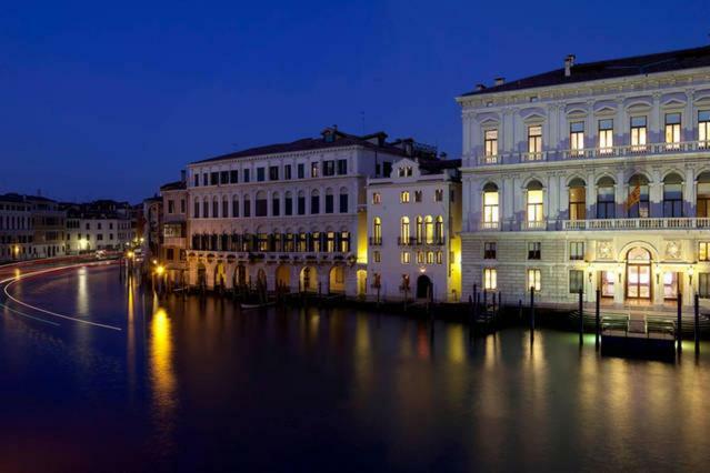 Вілла Key Location Near Palazzo Grassi Венеція Екстер'єр фото